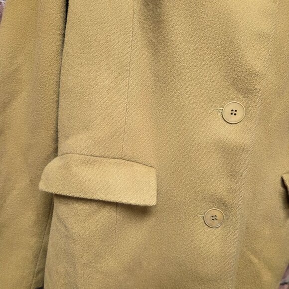 Club A Andrea Overcoat 10 | Vintage 70s Tan Wool Wide Lapel Lined Quiet Luxury - Image 4